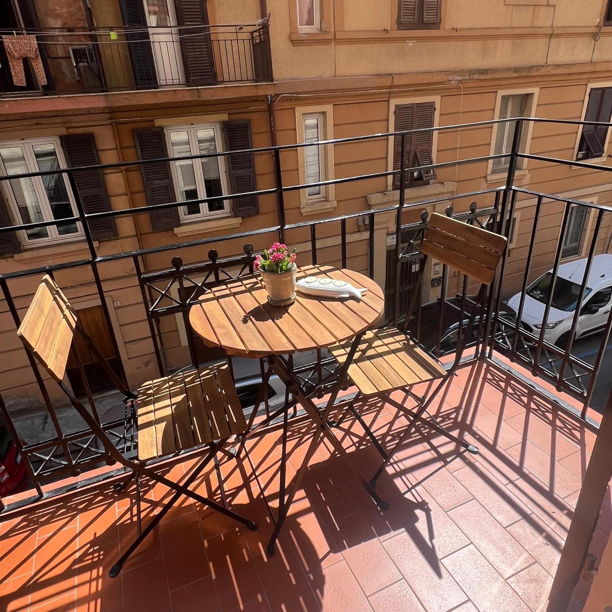 Sunrise Rooms La Spezia Bagian luar foto